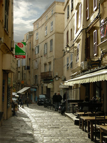 Enge Gassen in Bonifacio