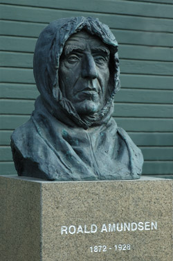 Roald Amundsen