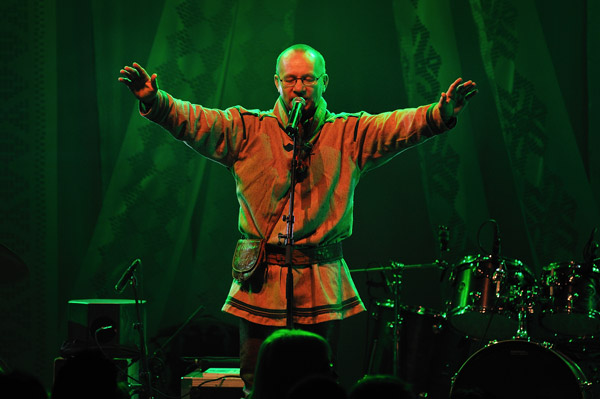 Wimme Saari - Konzert am 2. April 2010 in der Bakhteharji Idrettshall in Kautokeino