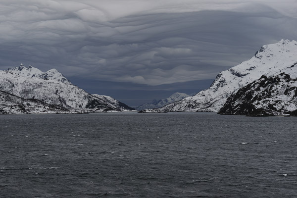 Raftsund bei Wolken und auffrischendem Wind